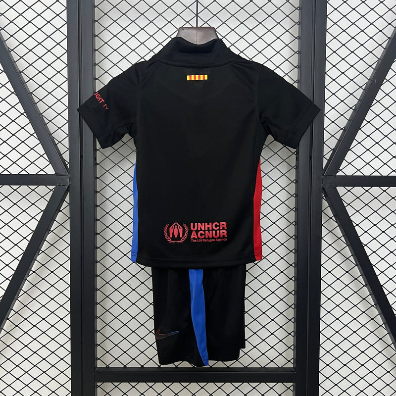 KIT INFANTIL DO BARCELONA 24/25 PRETO