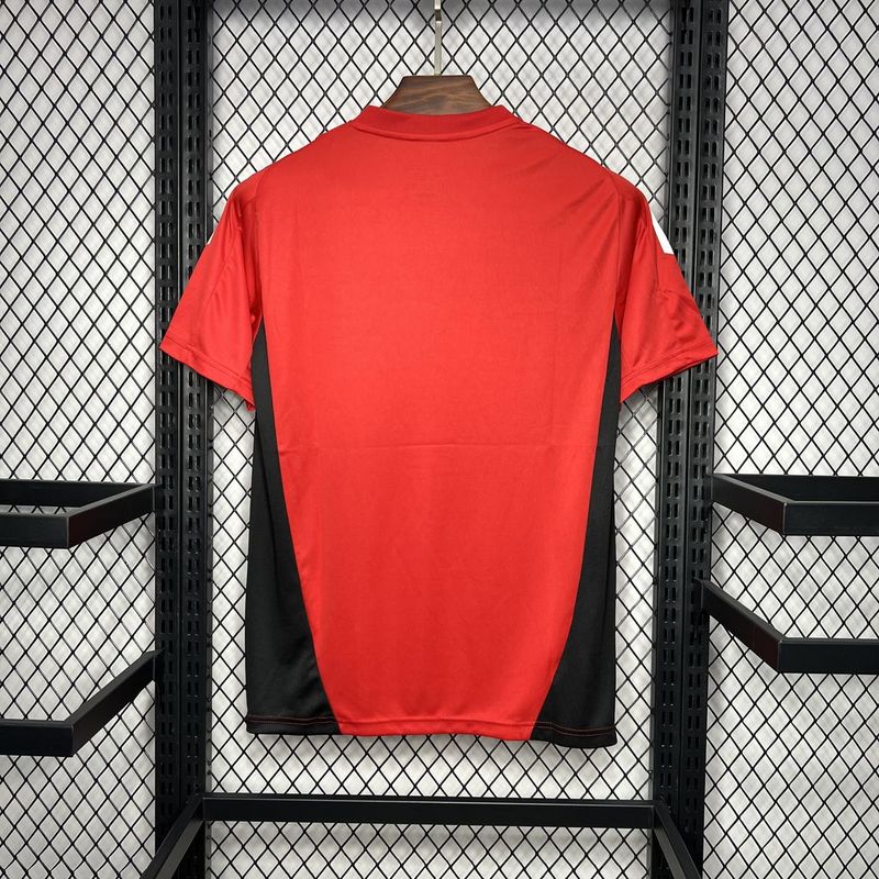 MANCHESTER UNITED 24/25 RED PRE MATCH SHIRT