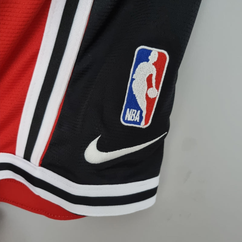 Pantalones cortos de la NBA en color negro y rojo de los Chicago Bulls