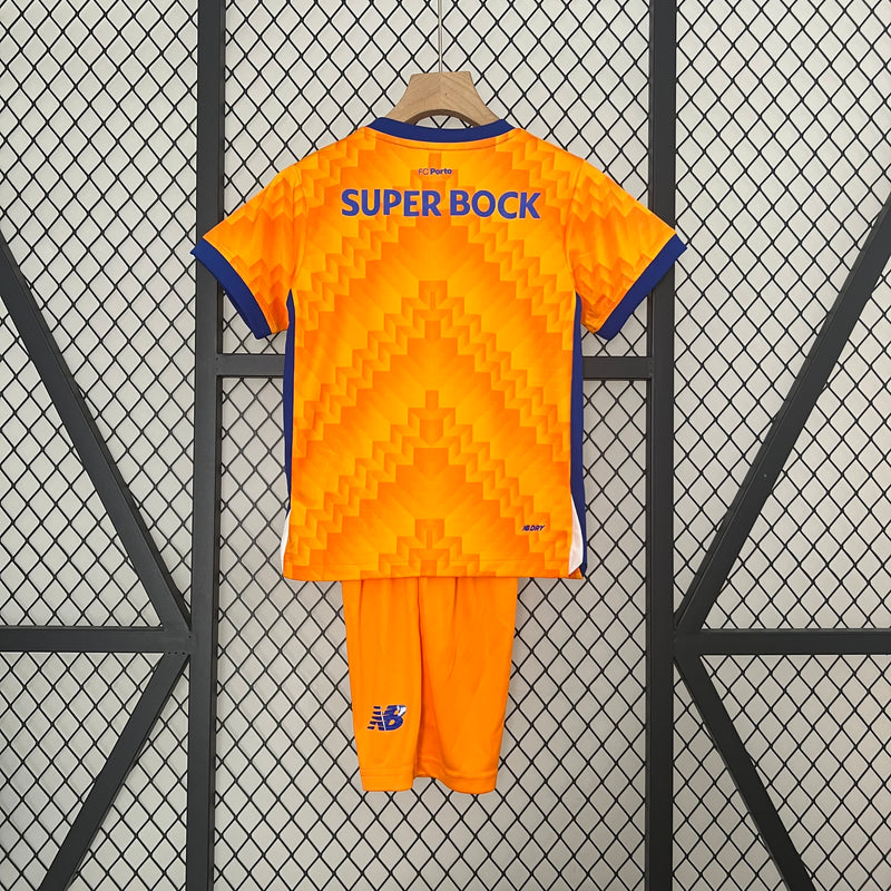 KIT NIÑOS PORTO 24/25 NARANJA